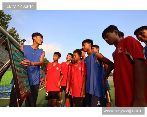 足球少年群的梦想与拼搏青春故事分享平台